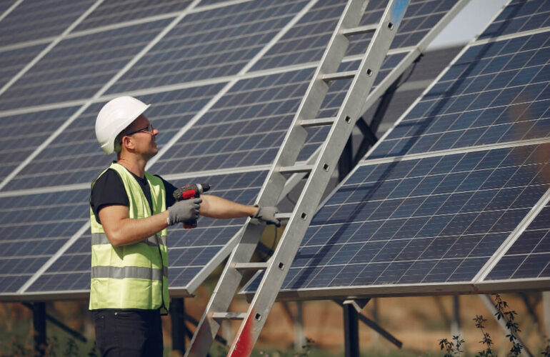 Solar Power Plant Maintenance and Repair